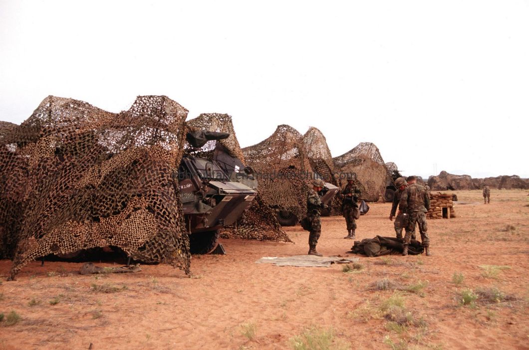 Outdoor Water Proof Camouflage Net with Camoprint and Finely Mesh with Snap on Net Edges