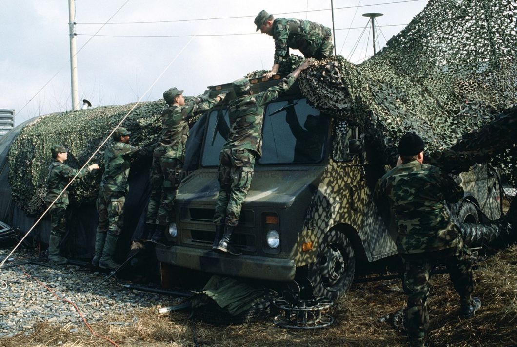 Tactical Military style Camo Net Camouflage Netting Use in The Military style Trains or Exercies