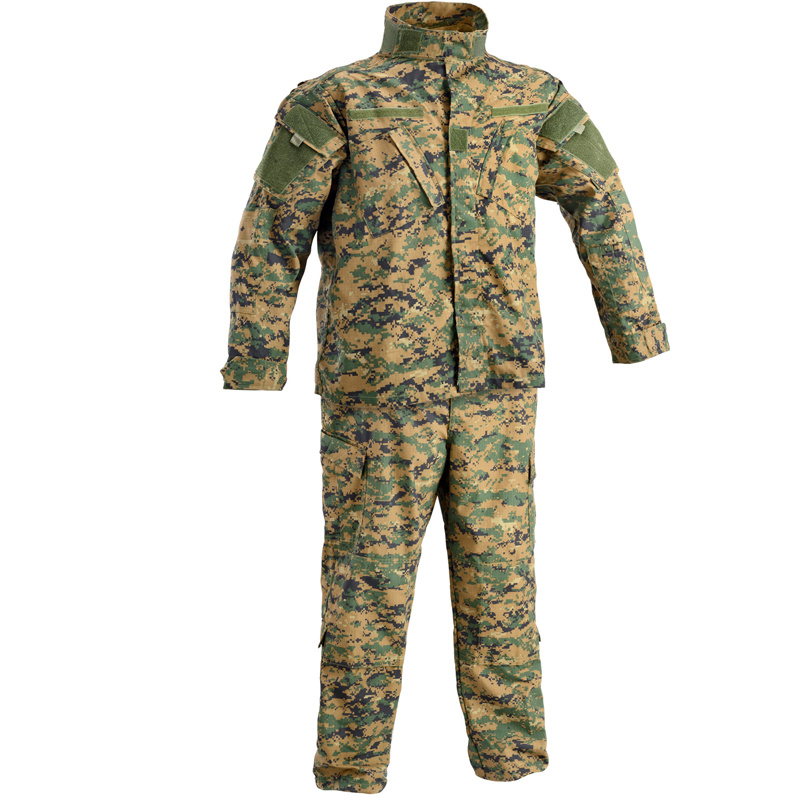 Black Military Style Combat Uniform Durable and Tear Resistant Tactical Suit Customized